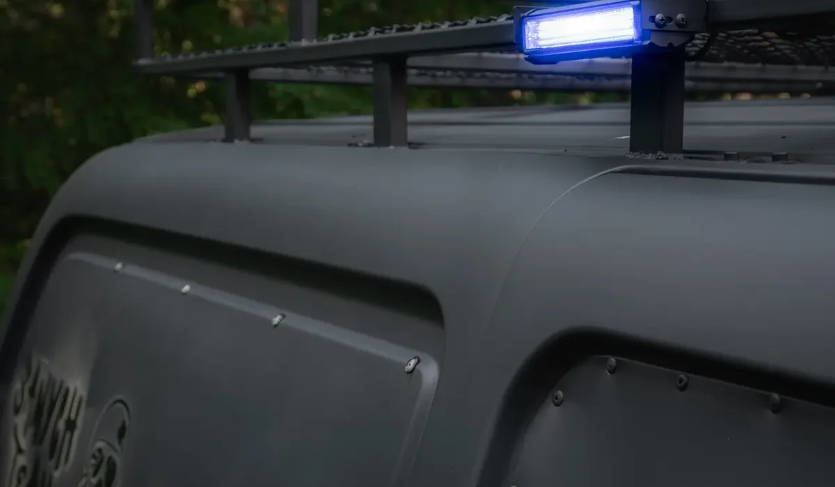 Toyota Hiace lights