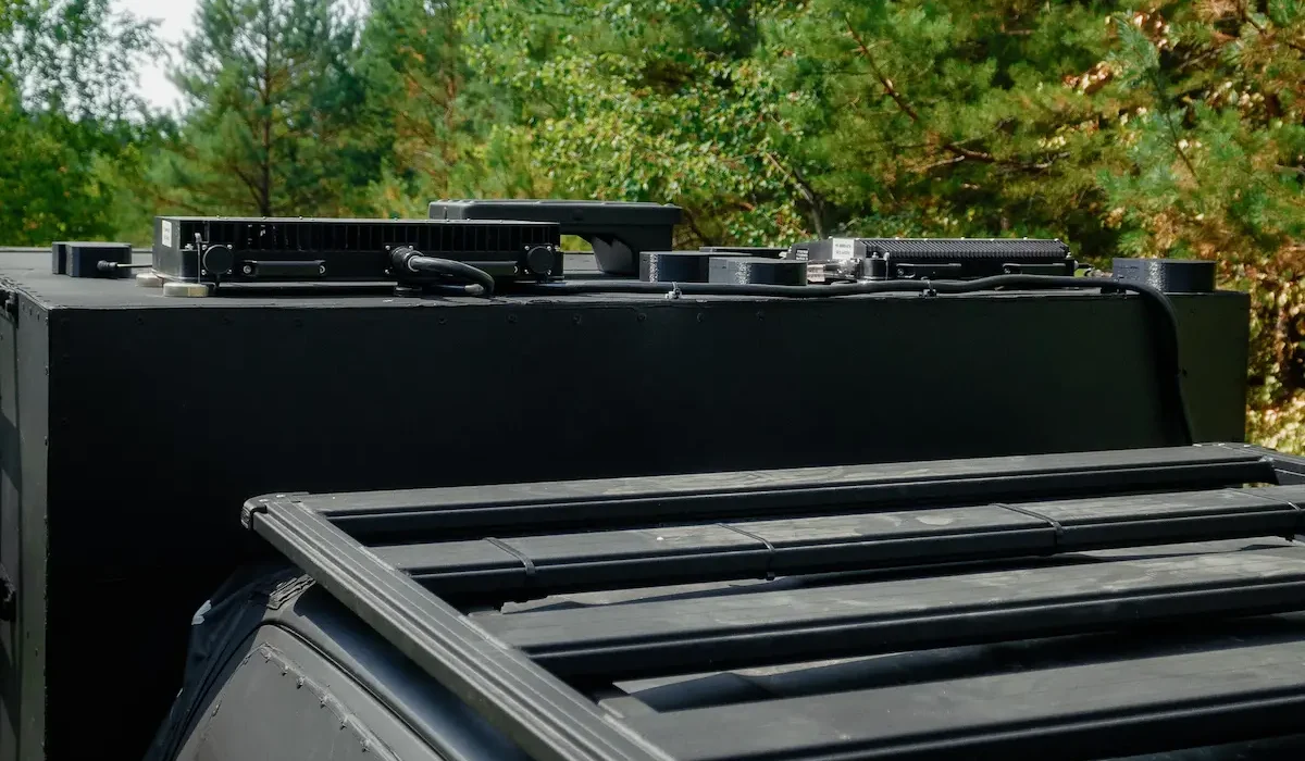 Броньований медичний пікап Toyota Hilux CASEVAC реб система
